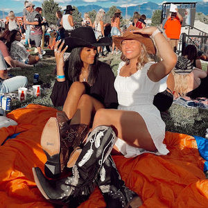 Meet your Posher, Kiana